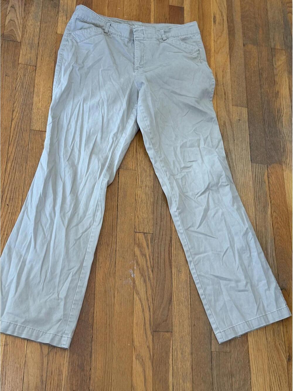Dockers Khaki Chino Pants Women’s Size 12M Straight Leg